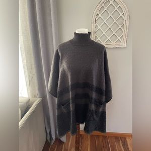 Ralph Lauren Turtle Neck Sweater Poncho With Front Pockets  in Gray/Black